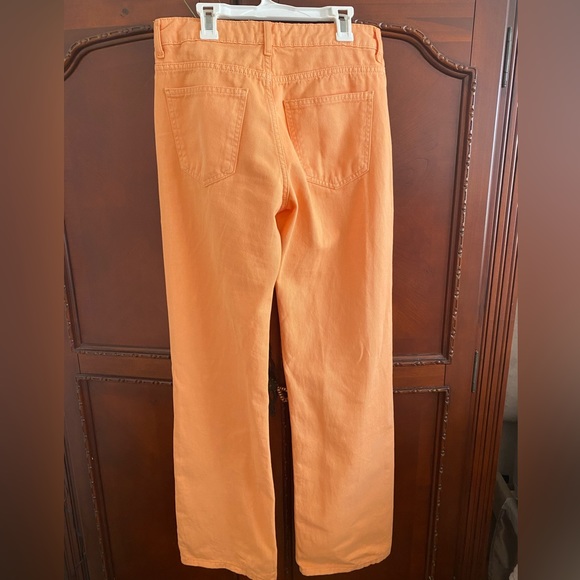Pull&Bear Pacific Republic Straight leg high-rise jeans in Melon - Picture 3 of 6